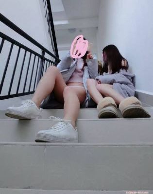 亚洲影院久久久av天天蜜桃臀_4K高清在线观看